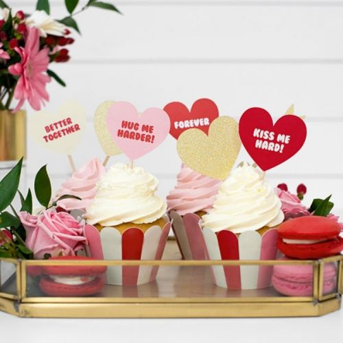 Cupcake prikkers hartjes goud (6st) Sweet Love Collectie