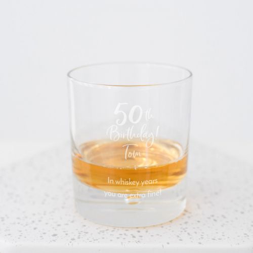 Whiskeyglas met naam birthday goud 50