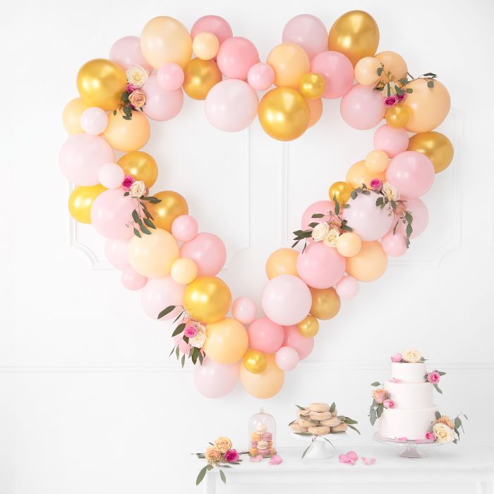 Ballonnenboog met frame hart pastel pink en goud (160cm)